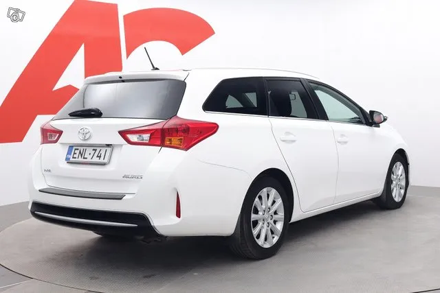 Toyota Auris Touring Sports 1,6 Valvematic Active Edition Mu Image 5